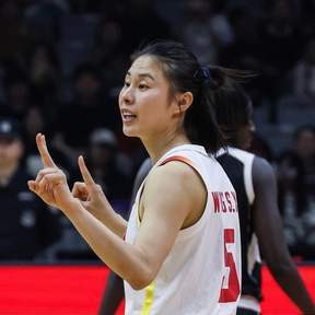 世界杯官方直播平台-王思雨：希望球迷给予中国女篮更多包容，以前的荣誉已经是过去式