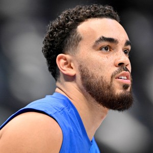 146助18失误！联盟第1！神控敲定新东家，火箭与总冠军渐行渐远