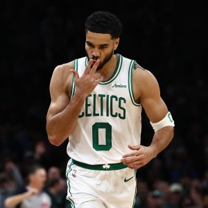 世界杯高清直播-塔图姆：这是我复出以来状态最好的一场 希望一场比一场更好